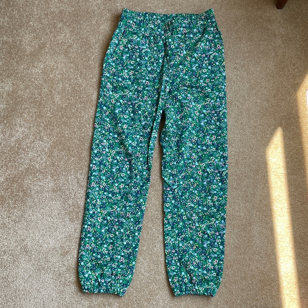 Zara Green Floral Print Pants